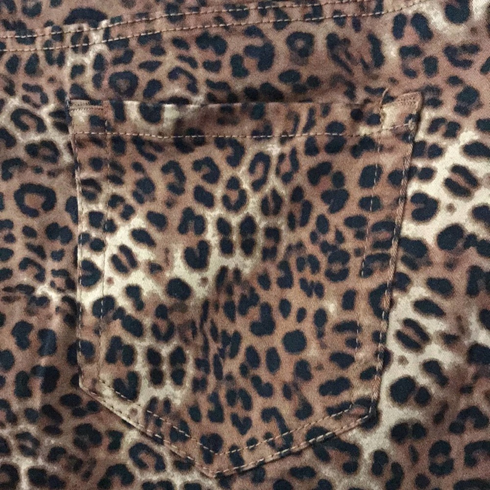 Charter Club Lexington of straight pants, neutral cmb, leopard print siz… - Picture 8 of 11